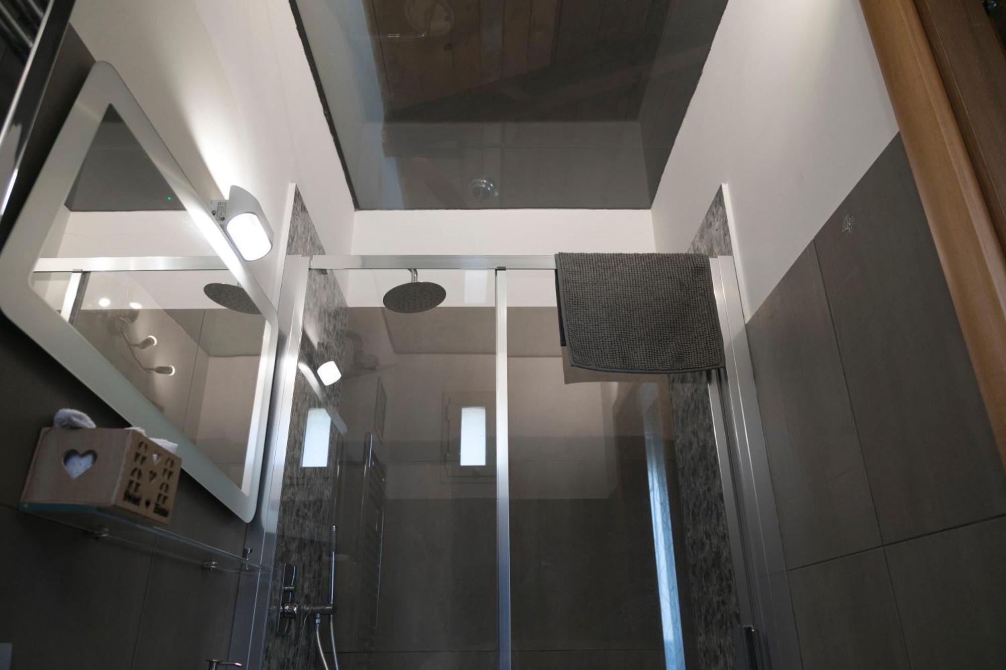 Apartment Mansarda Valu Naples