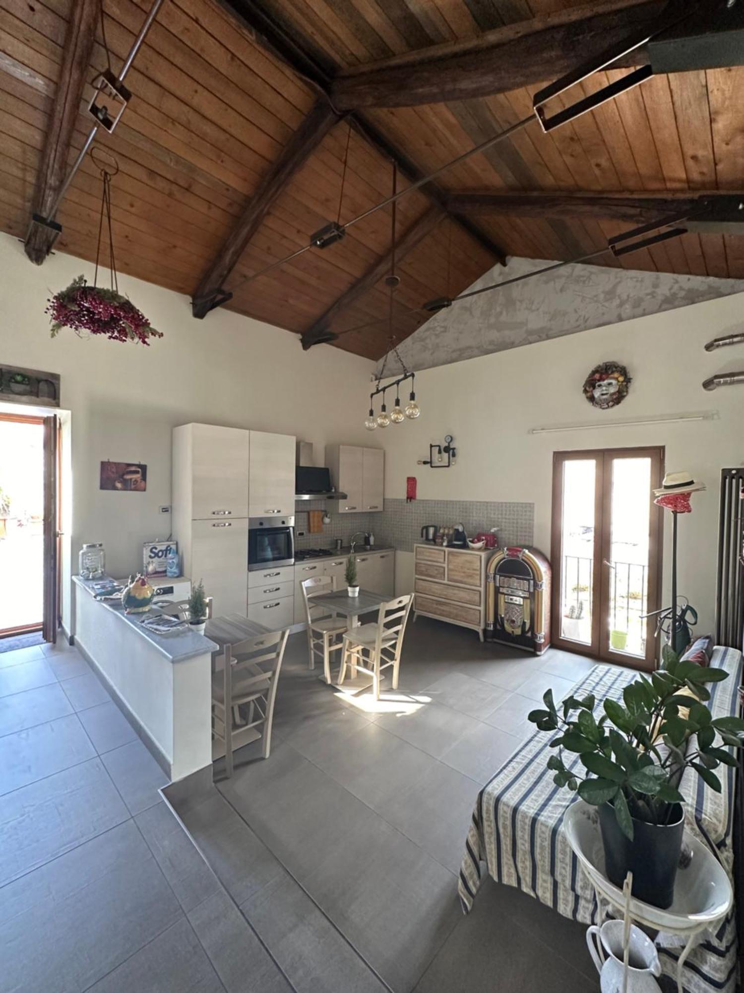 Mansarda Valu Naples